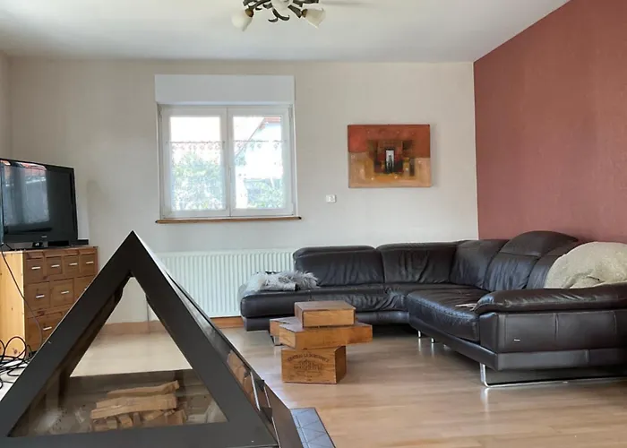 Entre Vignes Et Chateaux. Villa Scherwiller