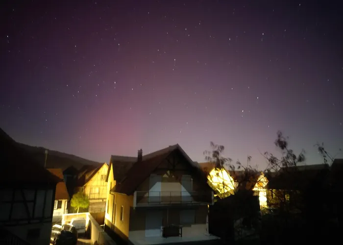 Entre Vignes Et Chateaux. * Scherwiller